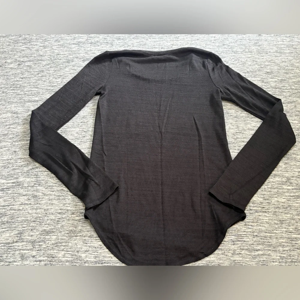 Wilfred Free Black Long Sleeve Size Small - Picture 2 of 3